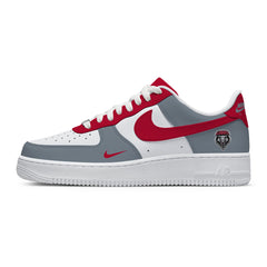 Individuell gestaltete Air-Style-Sneaker vom New Mexico College